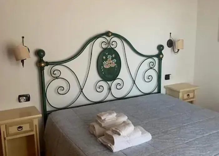 Seaside In Sassari, Stunning View Apartman *